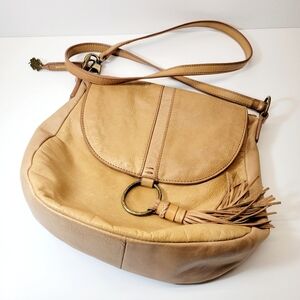 ♡Lucky Brand Boho Bag, Genuine Leather  Crossbody, Light Tan, Brass